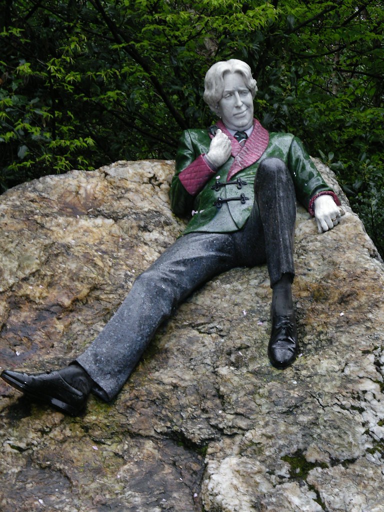 Oscar Wilde Statue, Dublin