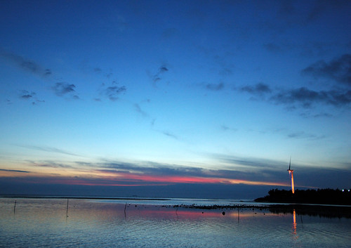 ocean sunset sea sky beach landscape geotagged 夕陽 okinawa 沖縄 夕日 海 空 chatan 夕焼け ビーチ 北谷 geo:tool=yuancc geo:lat=26308912 geo:lon=127760066