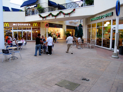 Fastfood in Cancun | by harryjoe1