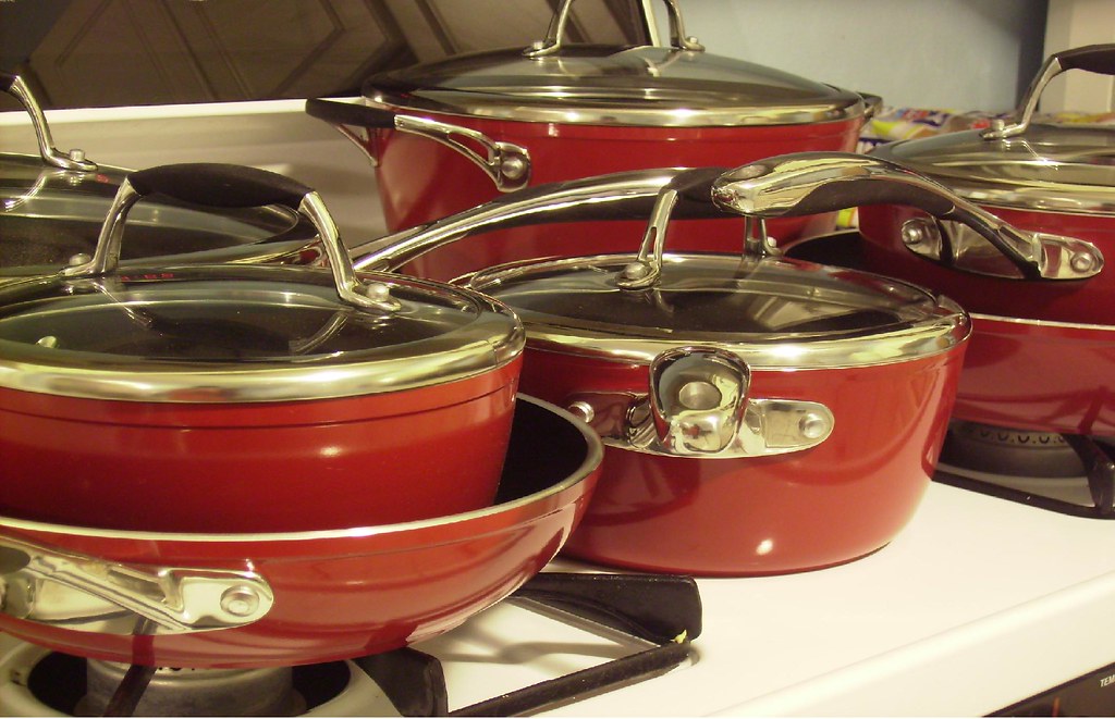 Pots'n'pans, What can I say? I LOVE the holidays!, Chewla