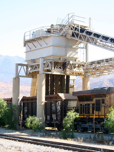 Loading Open Hopper RRMX 1033 | The open hopper being filled… | Flickr