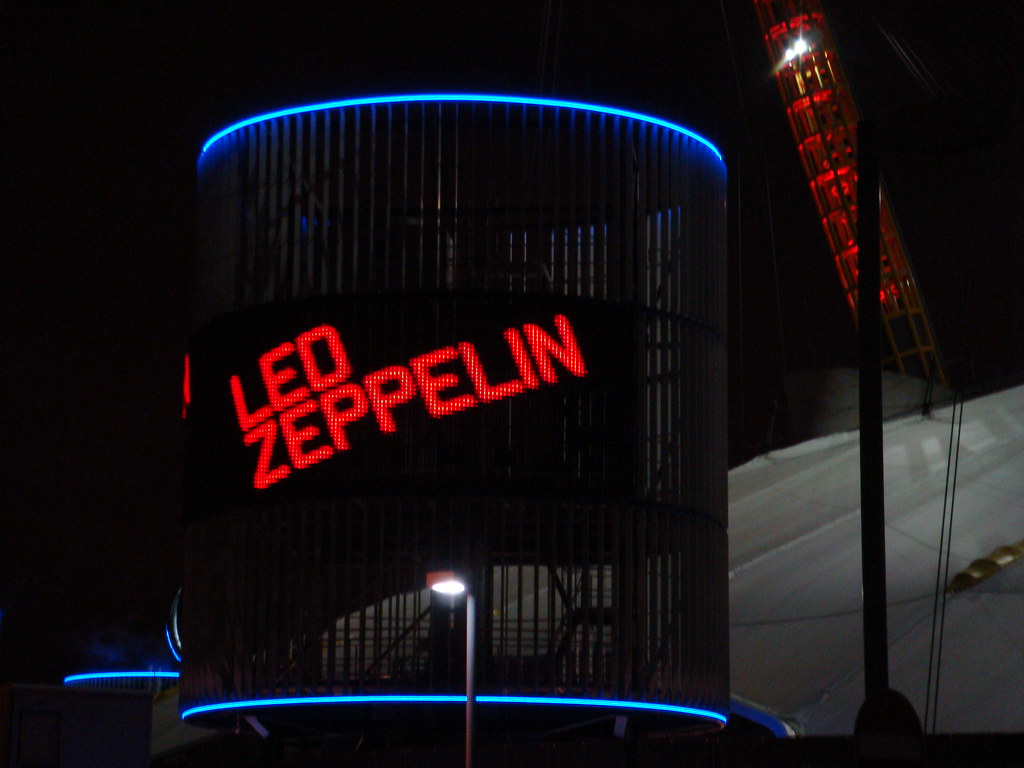 Led Zeppelin at the O2 Arena - London (10-Dec-07) | Flickr