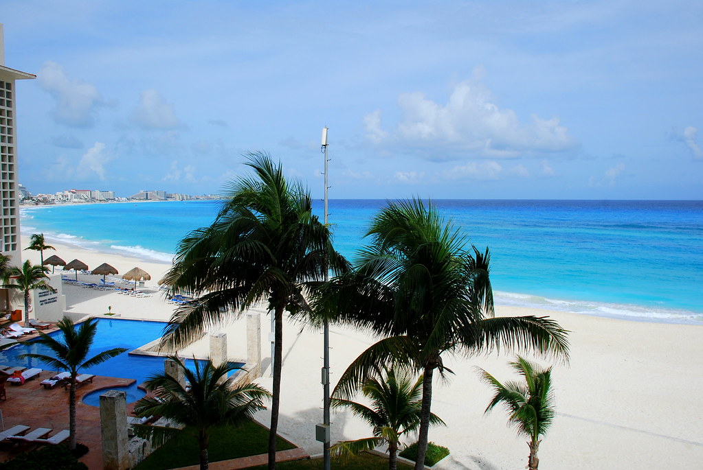Cancun beach #1 | November is a good time to be in the Yucat… | Flickr