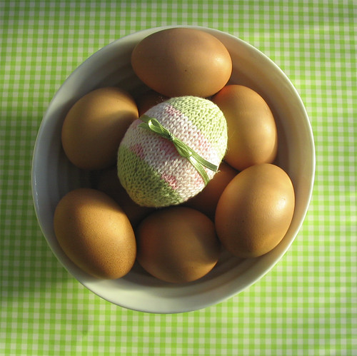 knitted easter eggs | by littlecottonrabbits