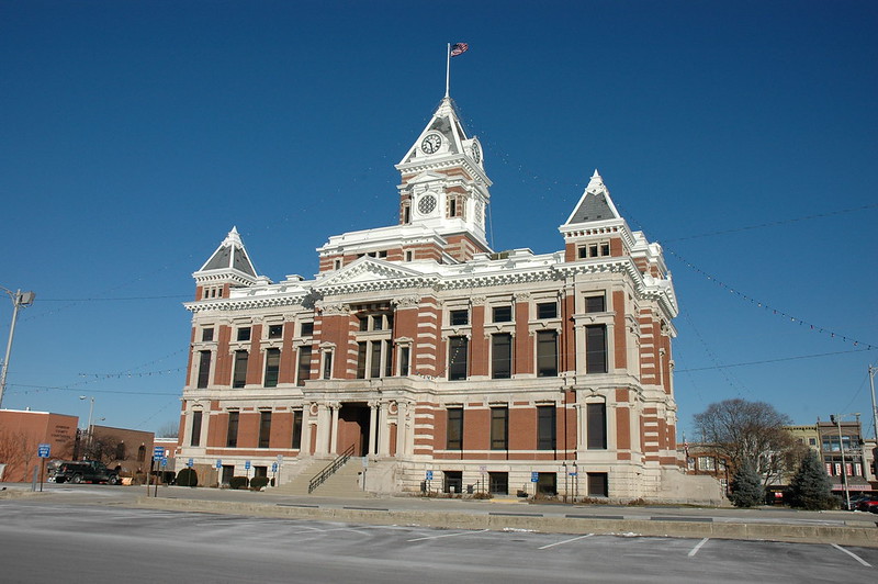 The Johnson County Courthouse in Franklin, Indiana. Photo is taken looking north from Monroe Street.