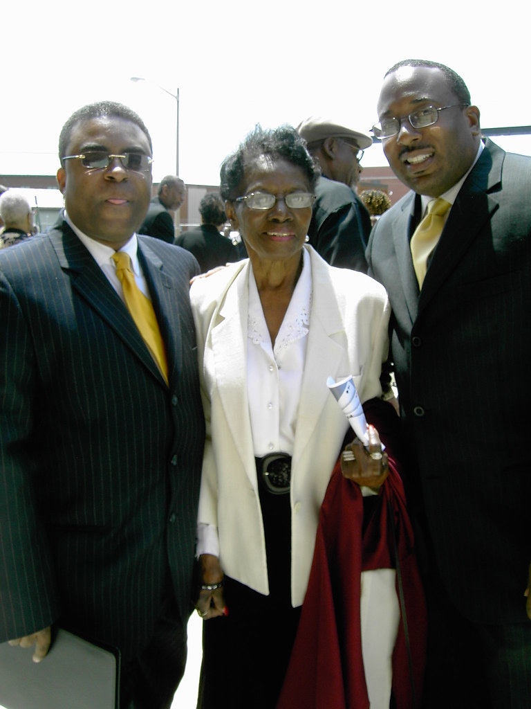 Great-Uncle Lawrence Jones Funeral outtakes-Saturday April… | Flickr