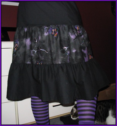 Halloween skirt | First time I tried making a ruffled skirt.… | arpelia ...