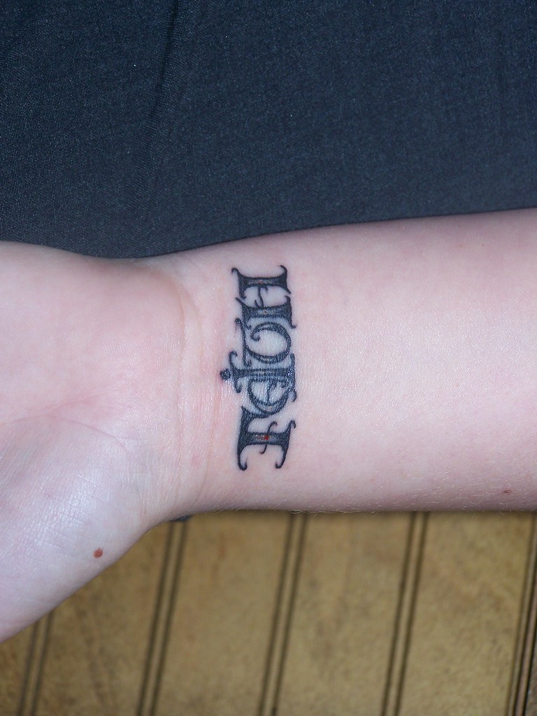 FAITH.........(& HOPE) | Female ,wrist Tattoo , from the cli… | Flickr