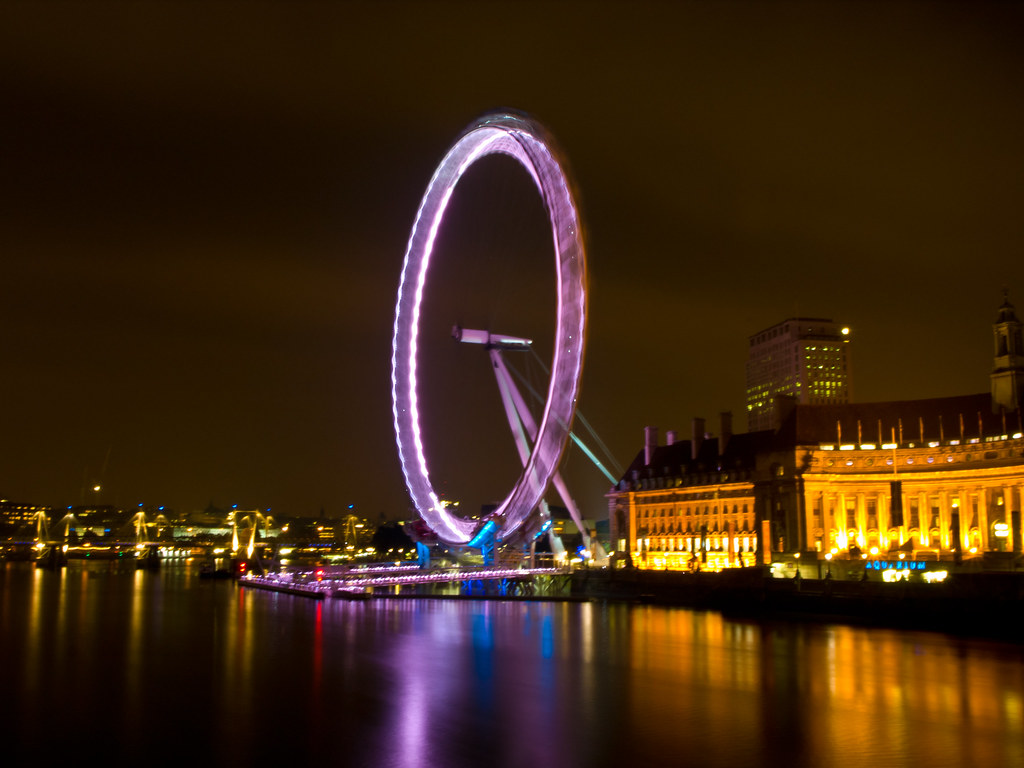 London Eye | London Eye in London, lit up at night PERMISSIO… | Flickr