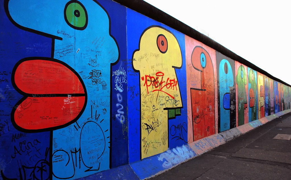 Die Mauer | Colorful graffiti on the Berlin wall | Marion Nesje | Flickr