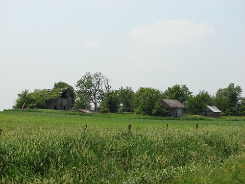 road abandoned farmhouse rural solitude decay farm iowa lonely gravel desolation deterioration outbuildings