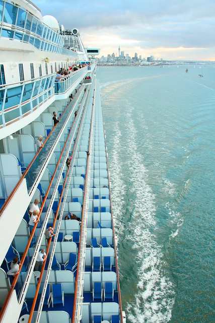 Sapphire Princess Cruise Ship Leaving Auckland Harbour