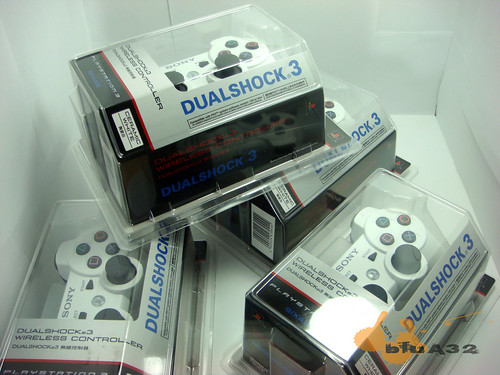 Dualshock 3 in boxes2 | by bluA32