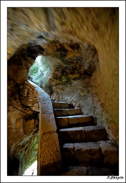 Escalier du chateau de Gavaudun