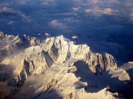 Mont Blanc aerial - Monte Bianco - 勃朗峰