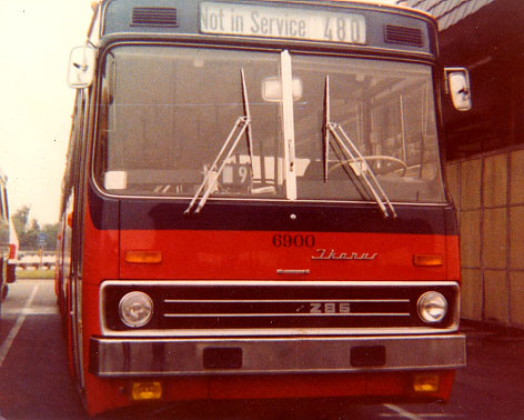 Crown-Ikarus bus 6900