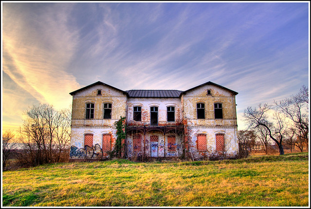 forgotten mansion