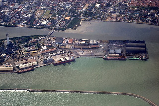 Vista aérea de Recife 3 / Aerial view of Recife 3