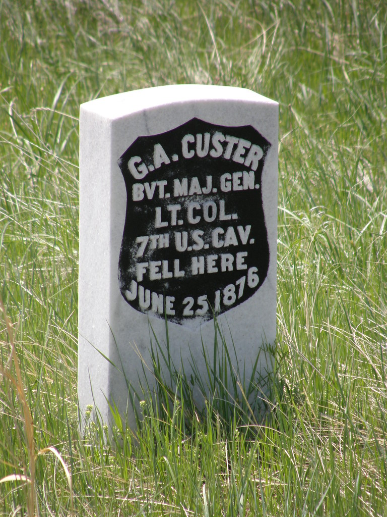 Custer's Grave at Little Bighorn. Photo by Jim Bowen; (CC BY 2.0)
