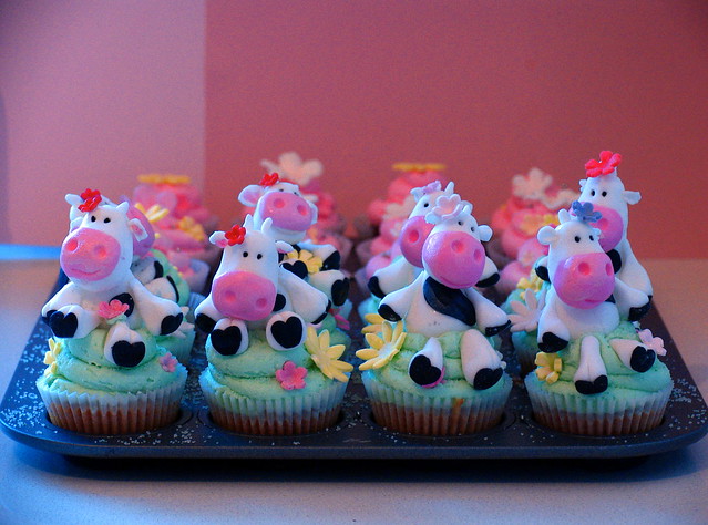 Cow Cupcakes (almost finished)