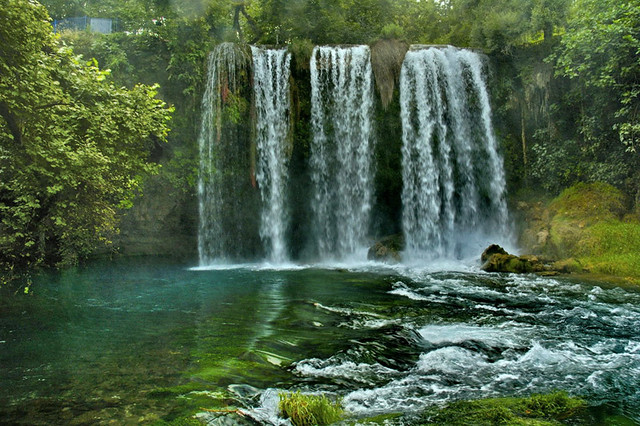 Düden waterfall karstic system