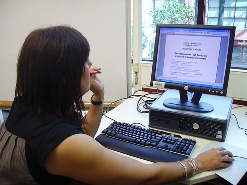 Tanya at Grade Book Moodle Training with Richard | by LearnScope SA