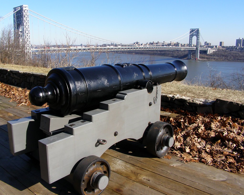 Cannon at Fort Lee Historic Park & George Washington Bridg… | Flickr