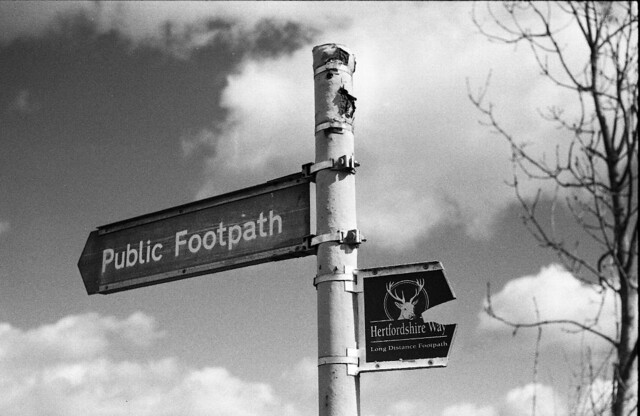 Public Footpath | Hertfordshire Way
