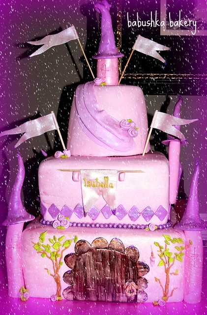 Isabella Castle cake