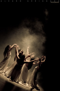 . Academia de danza Juanita Toro