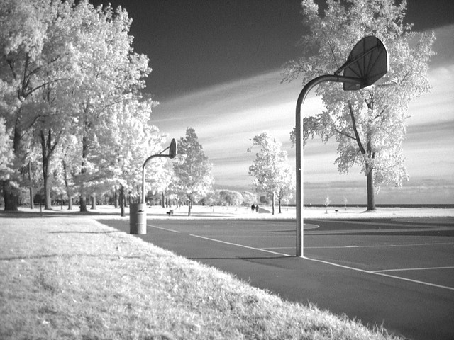 Metro Beach basketball court