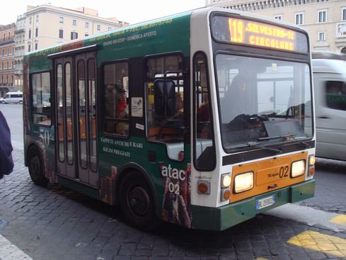 Rome - atac mini-autobus | bloomjune | Flickr