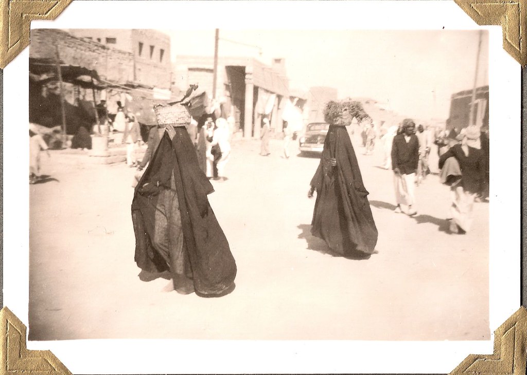 Kuwaitis women; about 1950.