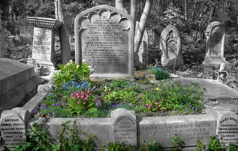 Grave garden