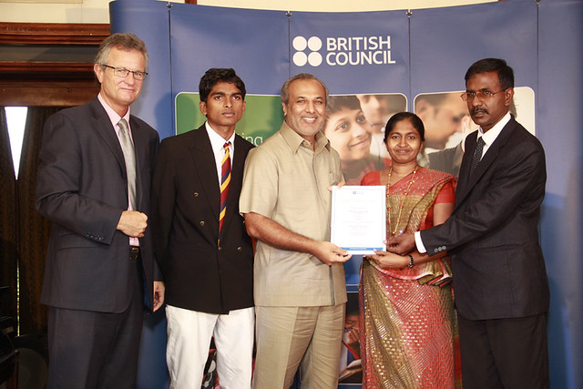 Udispattuwa Central College, Udispattuwa receiving the certificate for being among the schools who have submitted the best 10 portfolios of evidence for the International School Award 2011