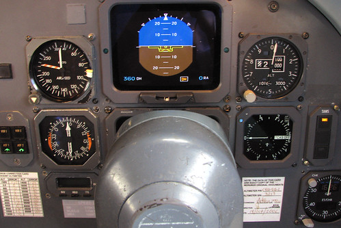 PR-OAW_cockpit | by flysohigh