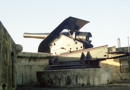 6-inch Mark IV B.L. Gun | Three six inch breech loading guns… | Flickr