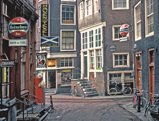Heineken Street 1977