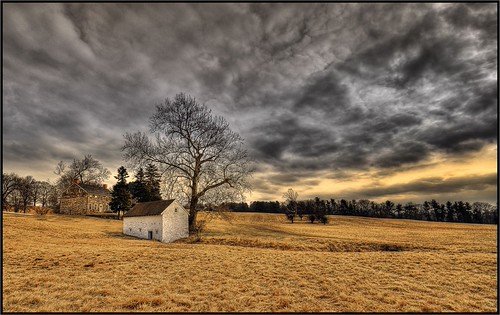 Winter Spring House by mikonT