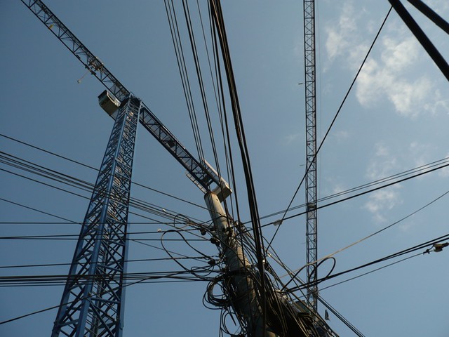Wires wires wires...