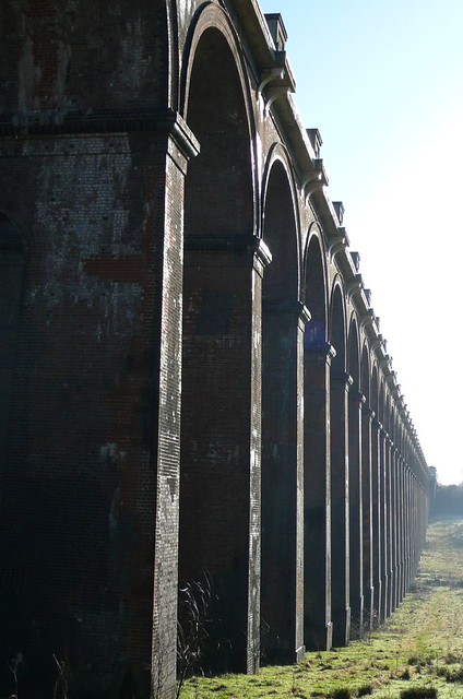 Book 3, Walk 22, Balcombe Circular (winter) Ouse Valley viaduct (external), 6 Jan '08.