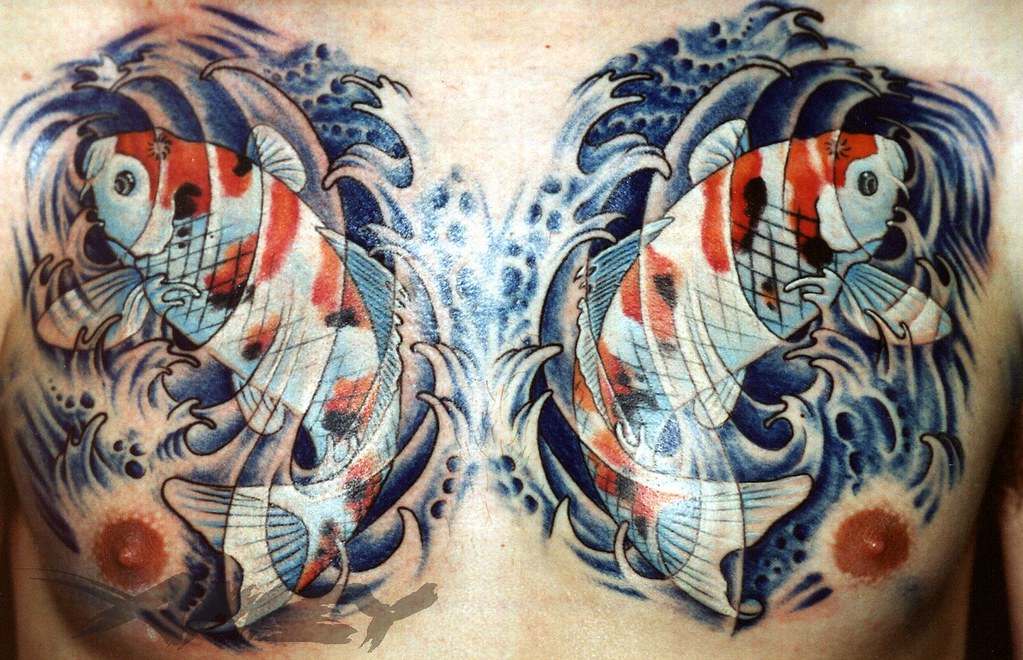 shoulder and chest koi fish tattoos koi balığı dövmeleri  Koi balığı  dövmesi Koi Dövme