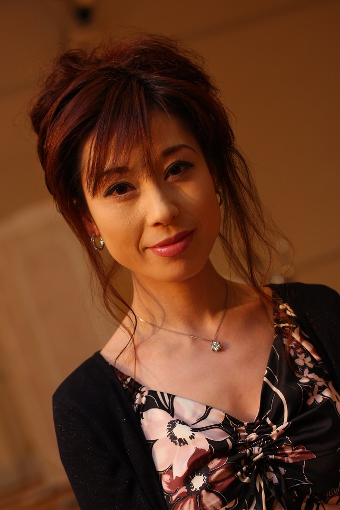 Азиатская мама зрелые. Красивые зрелые китаянки. Красивые японские зрелые. Красивые азиатские взрослые женщины. Азиатская женщина за 40.