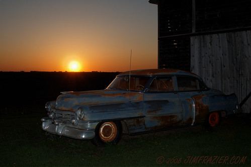 cadillac rusty rust sunset barn farm agriculture may 2008 rochelle illinois il old car 200805rustycaddy 200805rochelleroadtrip equipment machines machinery mechanical apparatus vehicles automobiles cars classiccars abandoned forgotten antique classic decay rundown beautifullight light interestinglight travel roadtrip road trip rural agricultural sunny clear fair lincoln highway lincolnhighway q3 explored torcwori