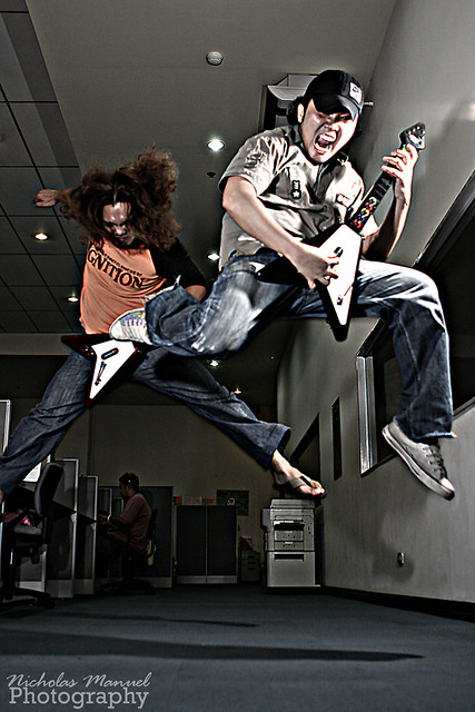 Drama plisseret løn Slash and Lenny Kravitz Guitar hero Characters | Guitar Hero… | Flickr