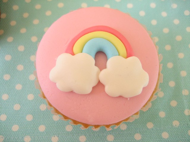 rainbow and cupcake cupcakes