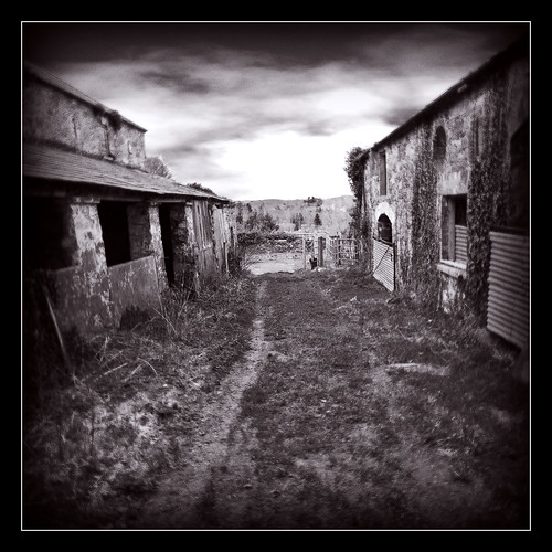 buildings geotagged landscapes nikon cloudy framed urbandecay sunny squareformat northernireland decayed pictureperfect ulster sigma1020mm farmtools codown d80 delamontcountrypark fauxpinhole nikond80 platinumphoto geo:lat=54376558 geo:lon=5677013