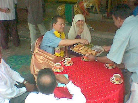 ADUN Hulu Kelang Visit Temple | by muniswarar