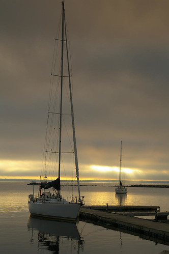 sunrise sailboats lakechamplain plattsurgh