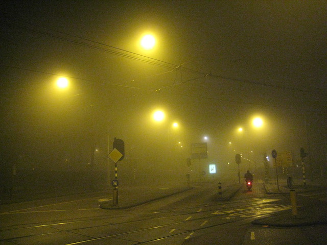 mist in de stad (urban fog)